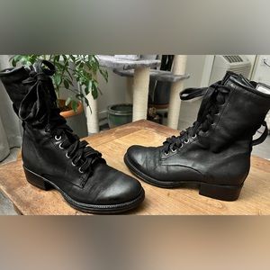 Miz Mooz Lukas Boot size 37eu, 7us